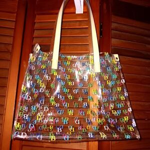 Dooney and Bourke clear rainbow 🌈